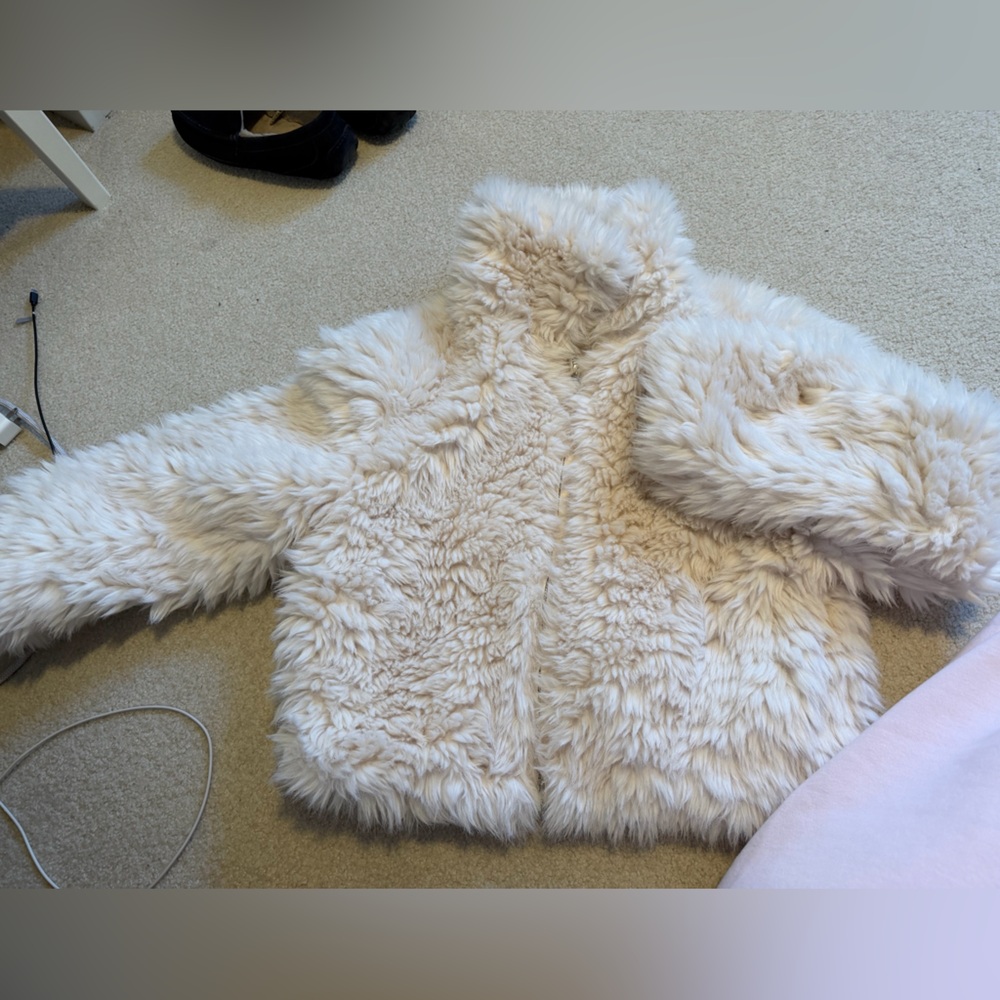 H&M Soft Cream Faux Fur Coat